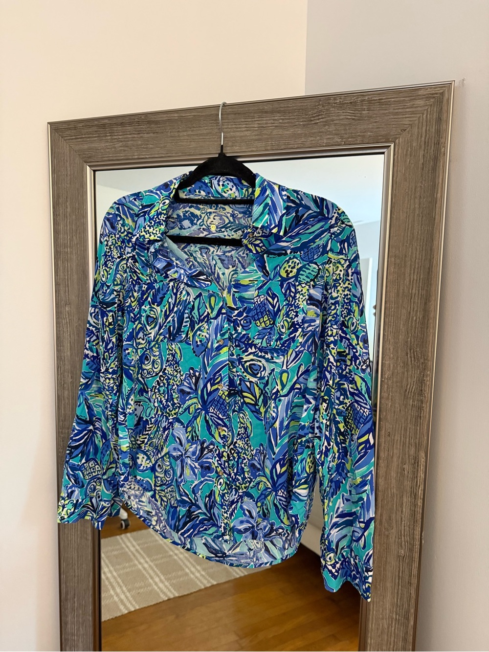 Lily Pulitzer Women’s Blue Multi Floral Button-Up Blouse